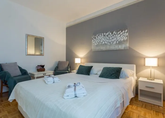 公寓 župa 米利尼