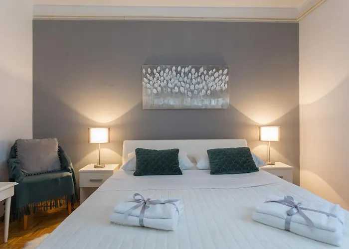 公寓 župa 米利尼