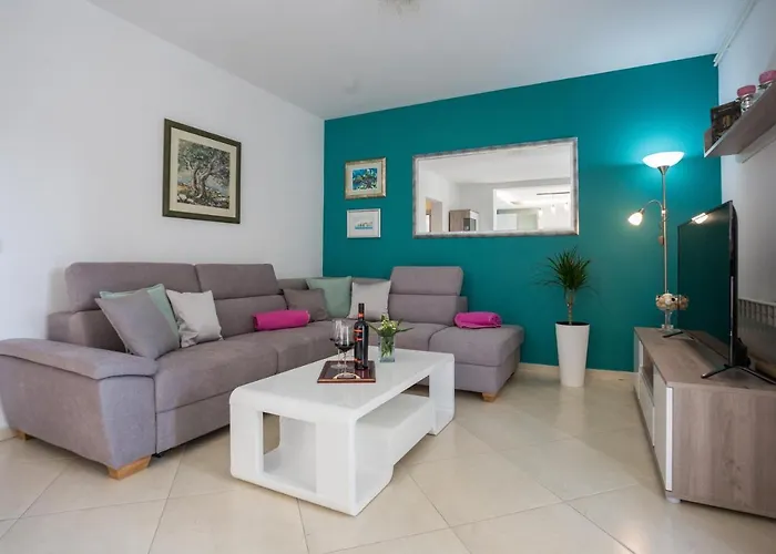 公寓 župa 米利尼